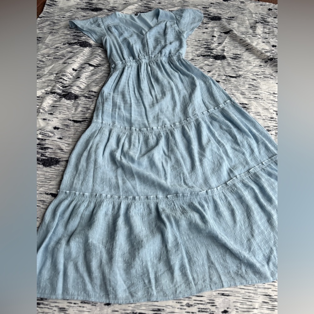 ❌SOLD❌Sky Blue Maxi Dress Size Small - Picture 3 of 7
